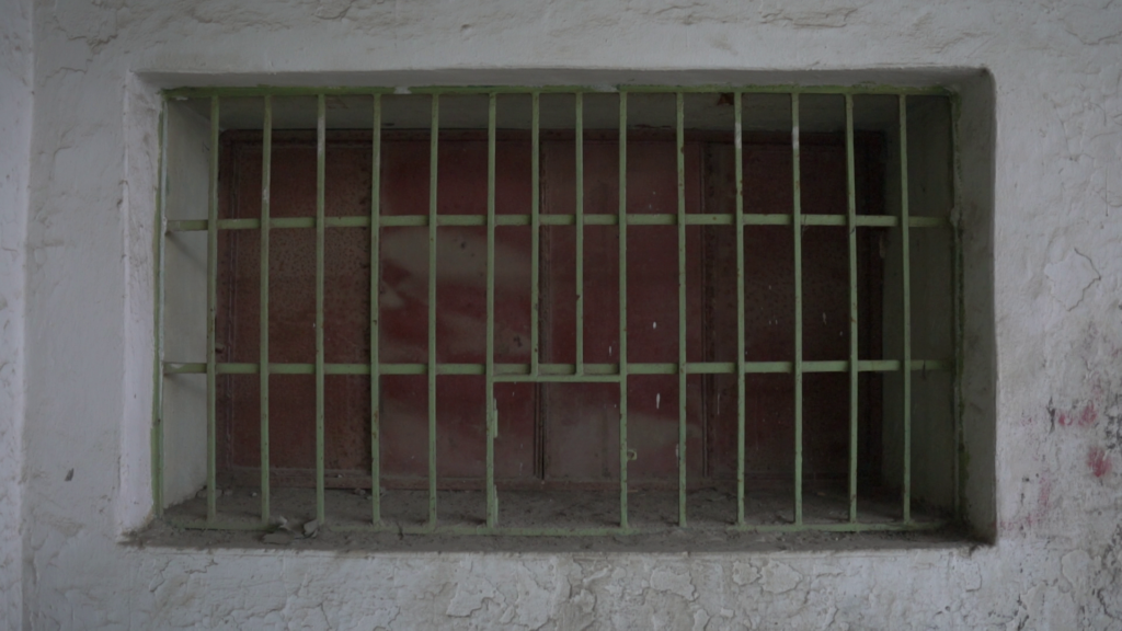 ef38b256 f2cc 4fa2 94b6 92451ad4d710